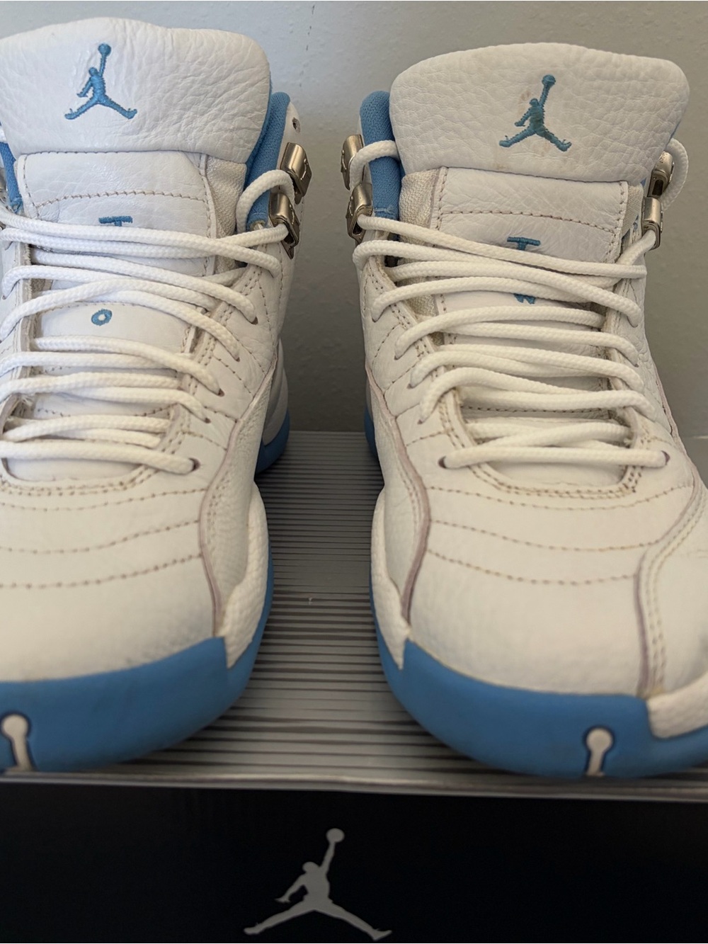 Jordan 12 University Women’s 8.5